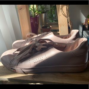 COPY - Pink leather Tommy Hilfiger sneakers